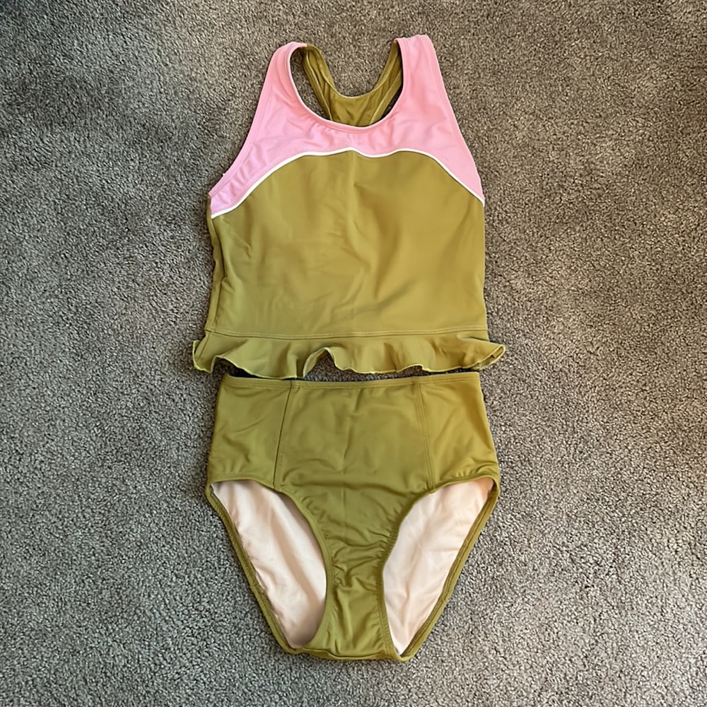 Lime Ricki Cactus peplum takini top and bottom M